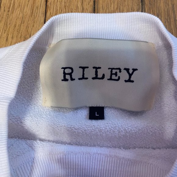 Riley Sweatshrit - Picture 4 of 6